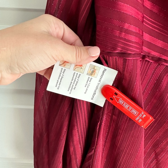 Mac Duggal Stripe Long Sleeve Faux Wrap Bishop Sleeve Gown NWT - Picture 7 of 9